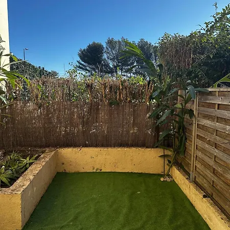5 Min De La Et Piscine Appartamento
